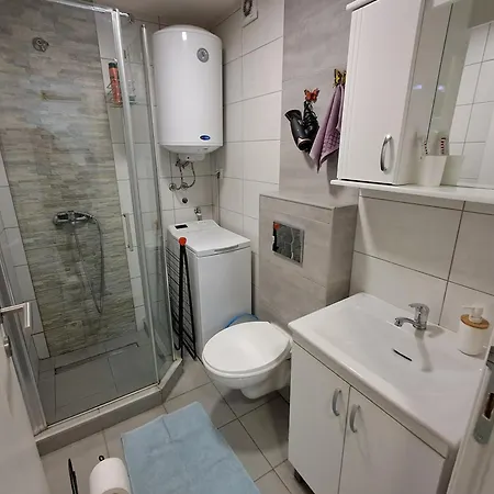 Damjan's Place 2025